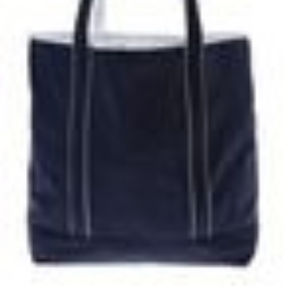 Patriotic tote & flip flops - Picture 2 of 3